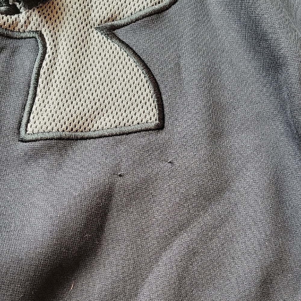 Under Armour Black Hoodie with Gray Logo - Picture 2 of 2